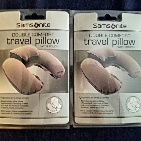 ⚜Set of 2 Samsonite Travel Pillows with Pouch⚜ - Picture 2 of 3